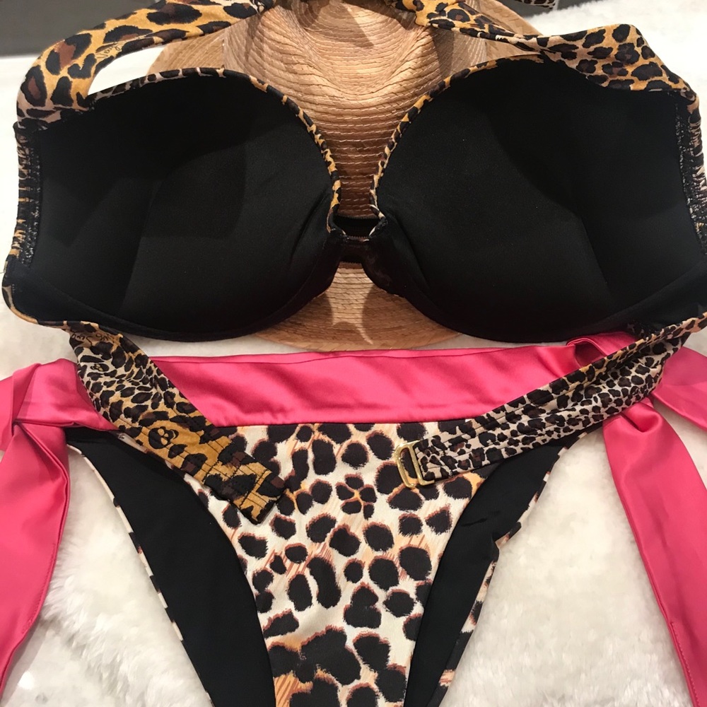 BB:Victoria’s Secret bikini top& beach bunny bott - Picture 8 of 15